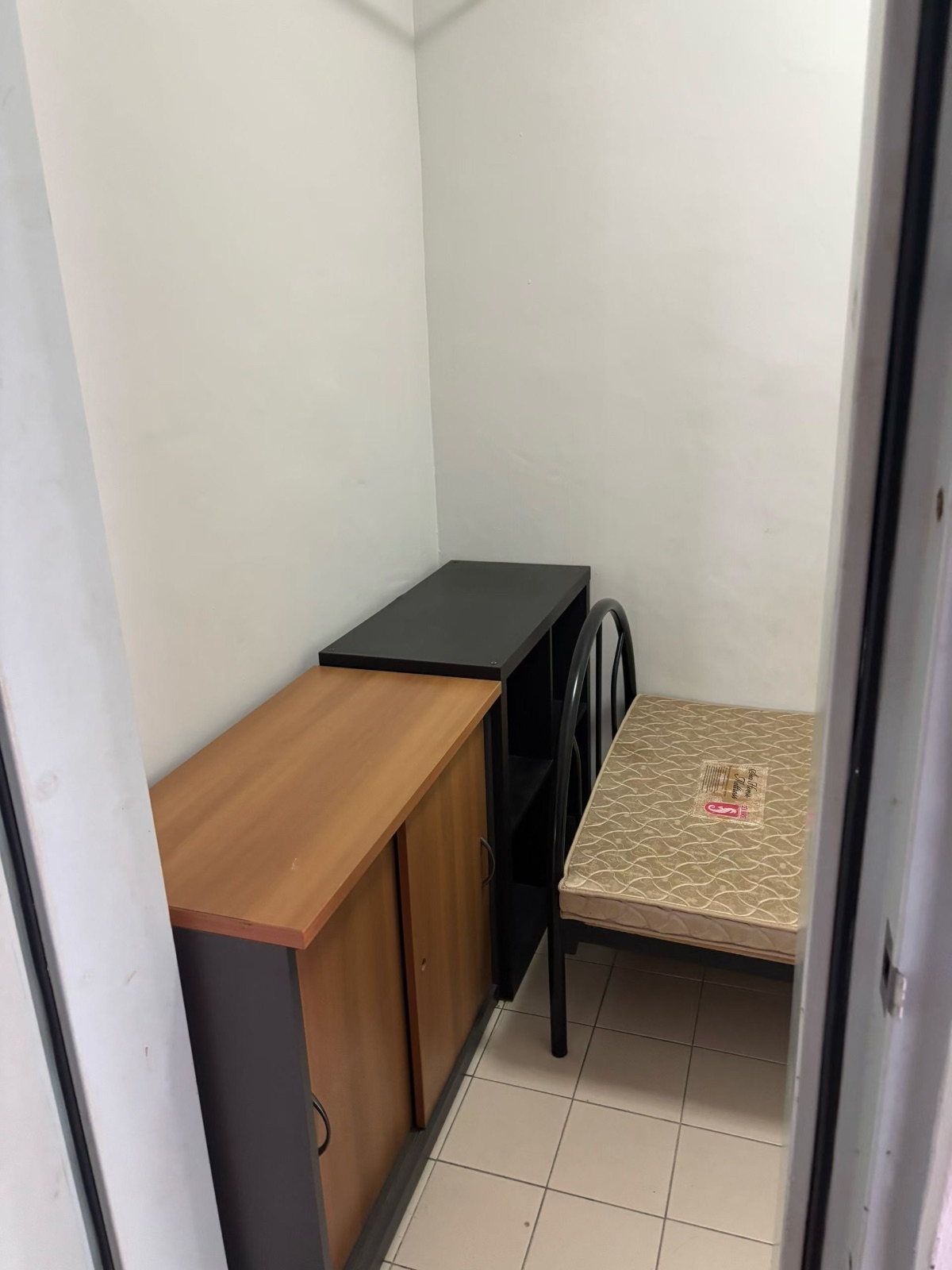 蔡厝港 储藏室一个人 · 包水电 · $500/月 图片 2