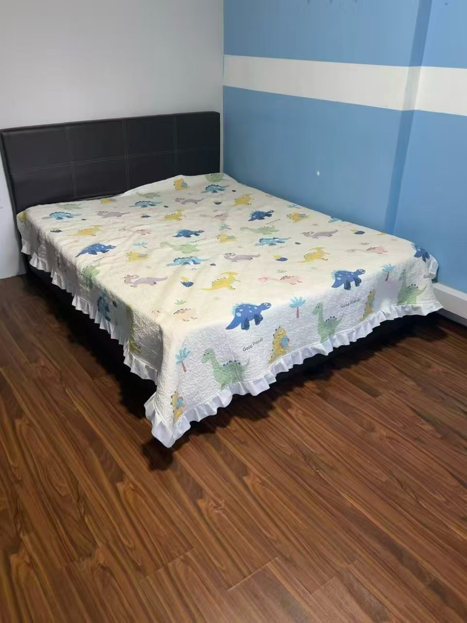 Woodlands South ·兀兰南夫妻房普通房1100元 可煮不要晚班可以制造业服务业