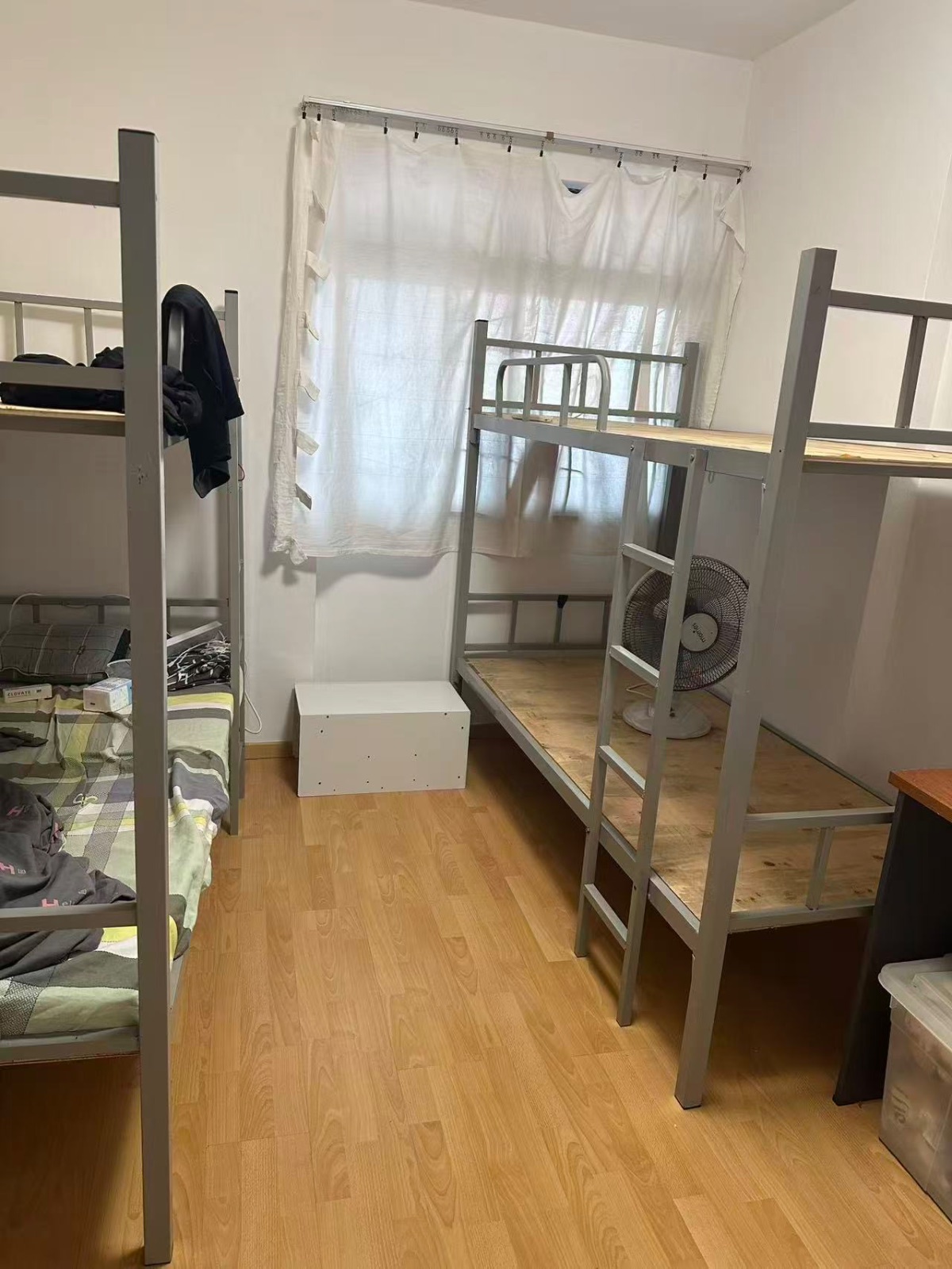 宏茂桥 普通宏茂桥564596 夫妻1100-1200普通房 可以住饭 又空调 可以换床