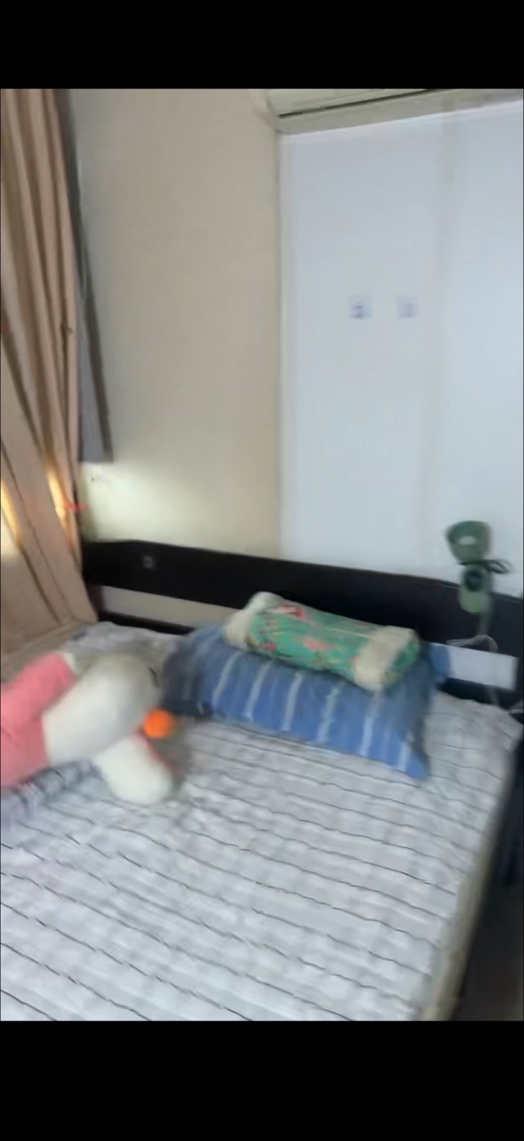裕廊东 夫妻间  有空调 有窗户 大隔间 邮编602288随时入住可以煮饭 价格$950 只有服务业地址 图片 2