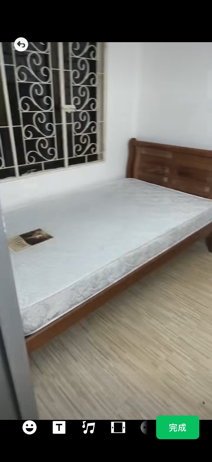 Tiong Bahru中峇鲁隔间 1100元 一个地址 可以煮饭又空调
