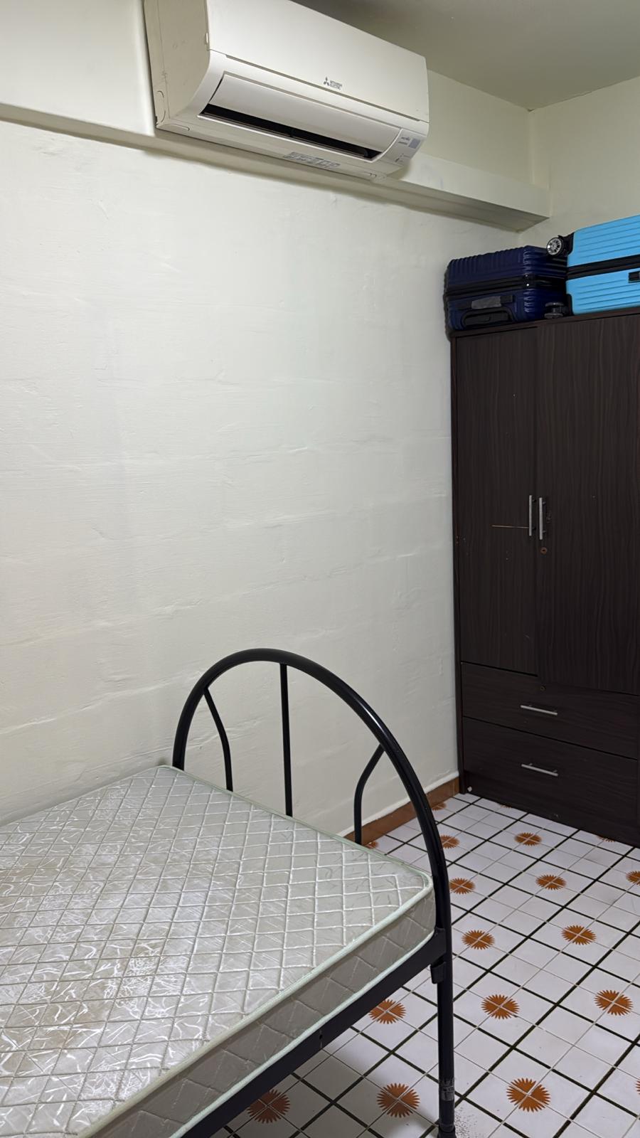 宏茂桥女 床位 · $550/月2人间缺1人制造业服务业都可以560129 图片 4