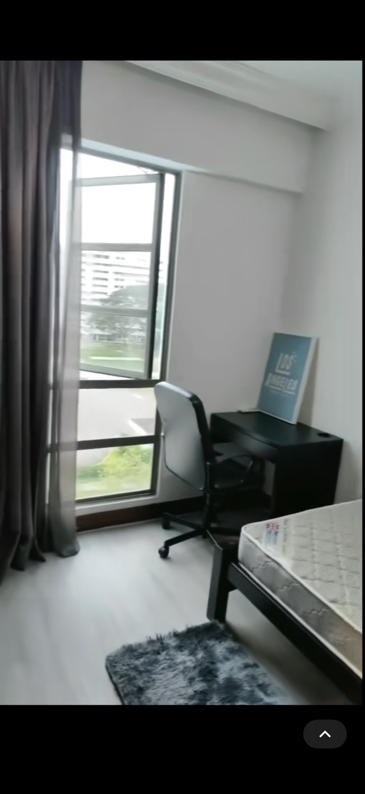 湖畔 普通房 · 包水电 · $1,400/月 学生环境 图片 2