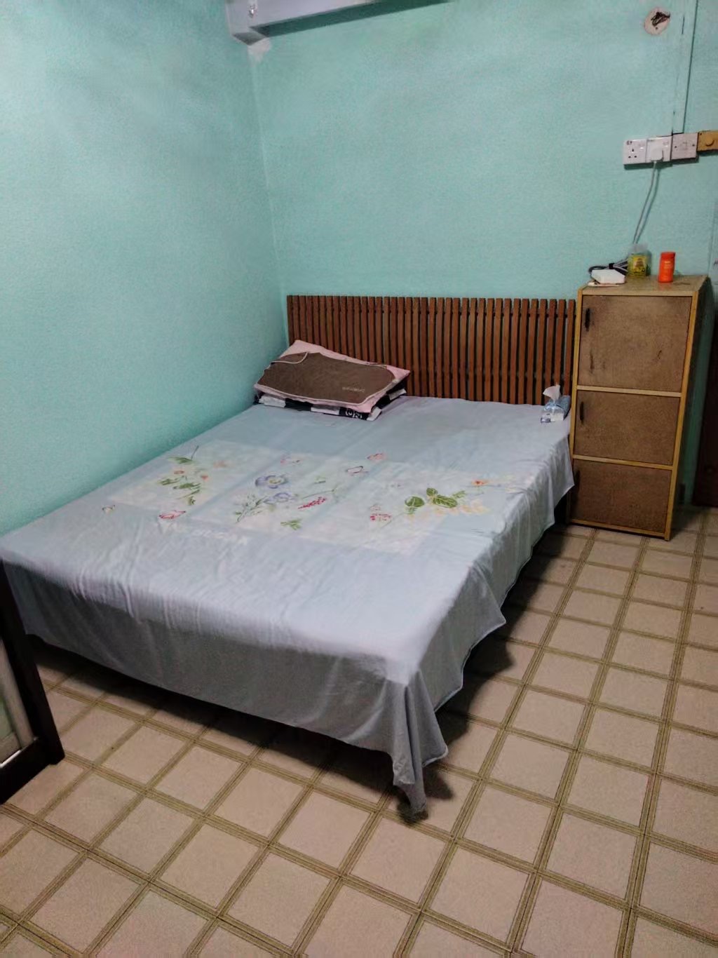 Simei 四美普通房 · $12,000/月夫妻没有制造业