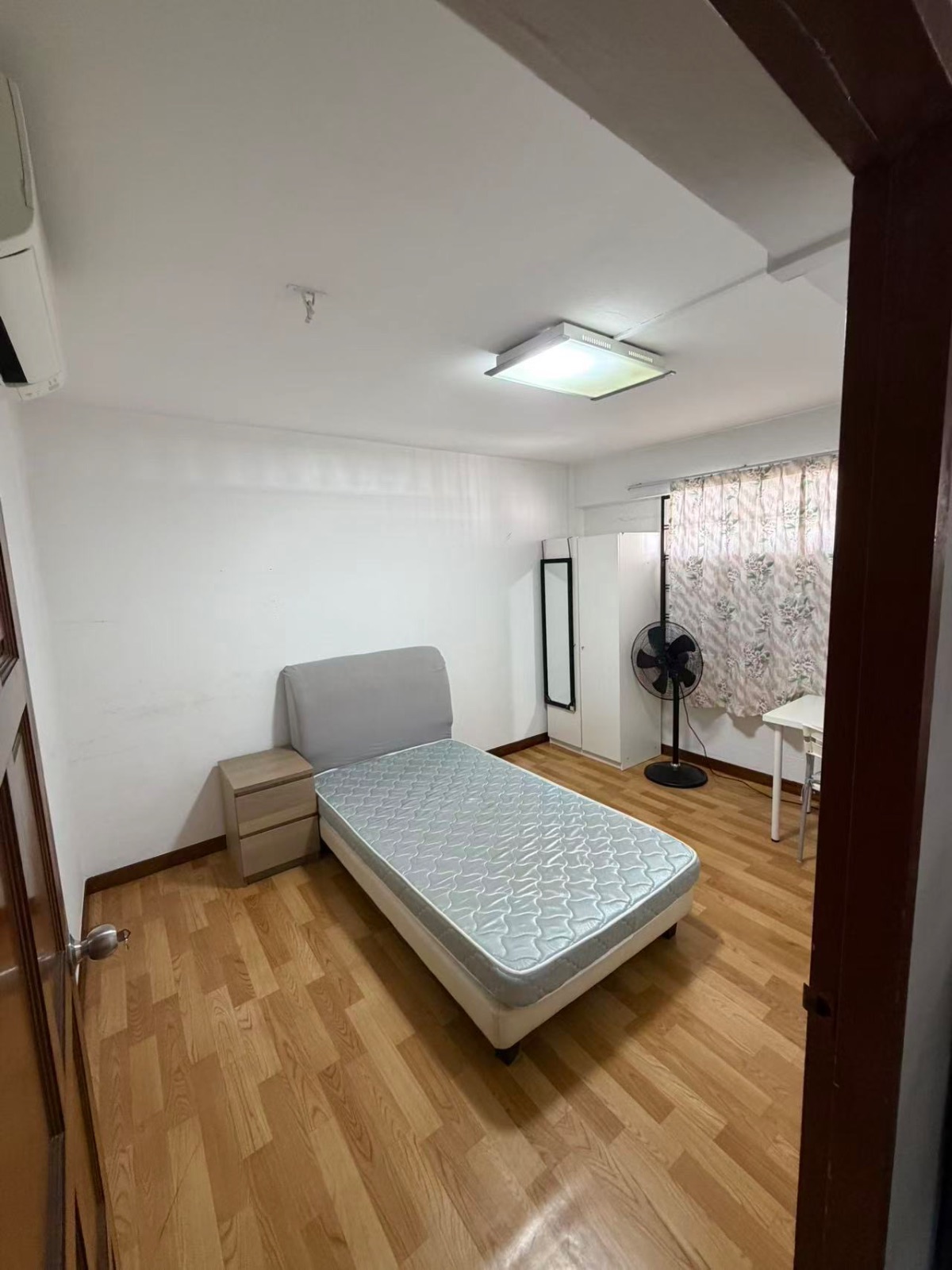 牛车水 牛车水。450男床位  女床位 本屋地址  任何本屋地址邮编050034 图片 4