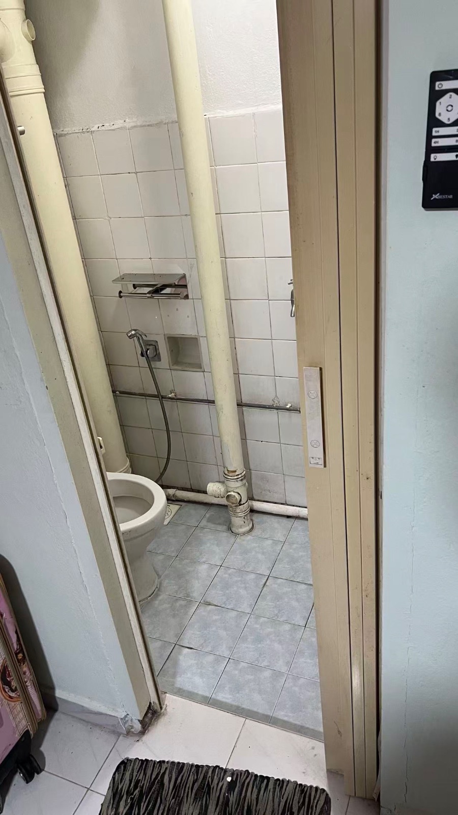 欧南园公寓 男床位 3人一间 主人房 带厕所 可以本屋地址 制造业服务业建筑业 又空调 可以煮饭 上铺$500下铺$550本屋地址  邮编080101 随时入住 图片 5