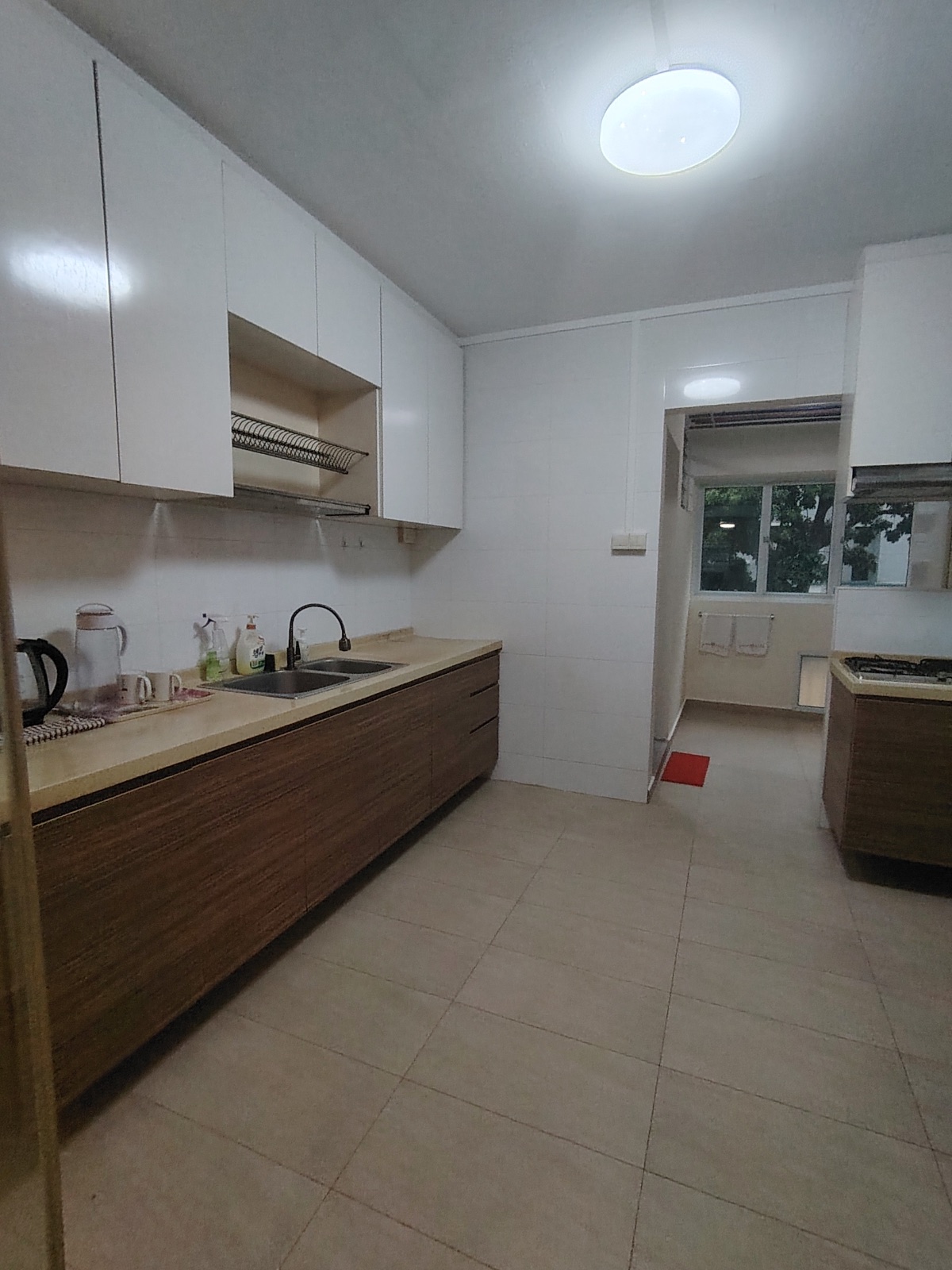 Hougang 后港4人一间床位男 · 包水电 · 可煮 · $480/月还有储藏室500快可以报地址 图片 2