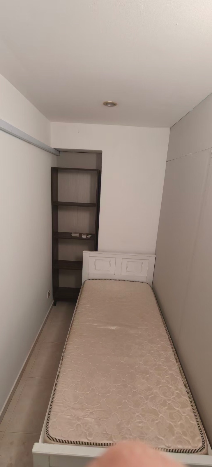 阿裕尼 单间 ·· $750/月夫妻1千 图片 2