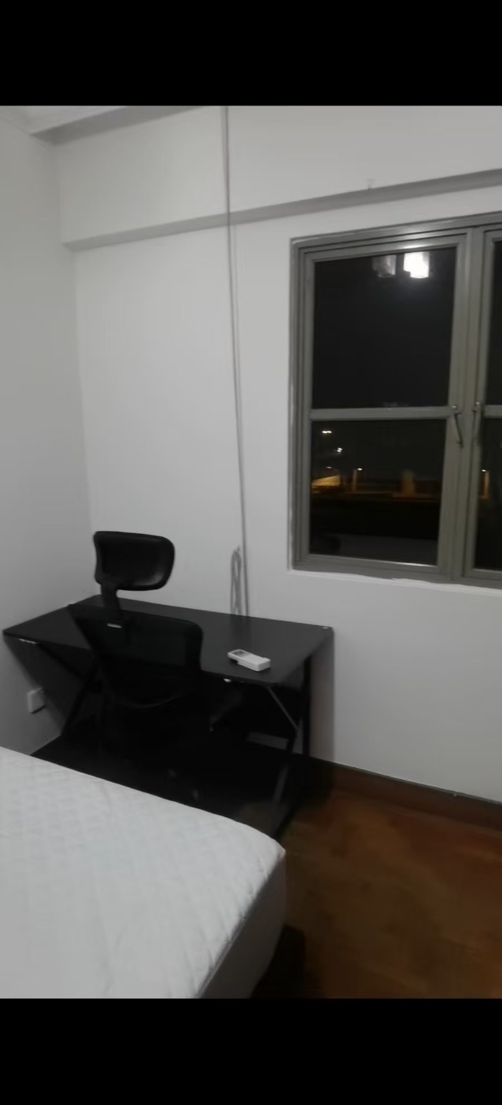 湖畔 普通房 · 包水电 · $1,200/月 图片 2