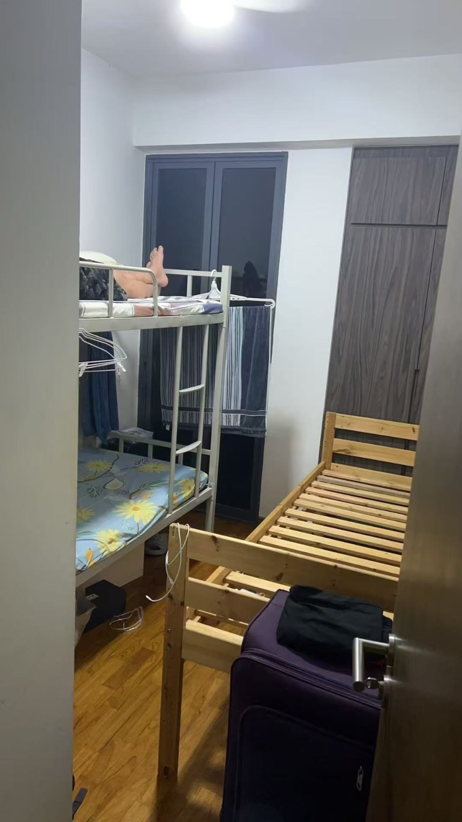 阿裕尼 床位 · $650/月