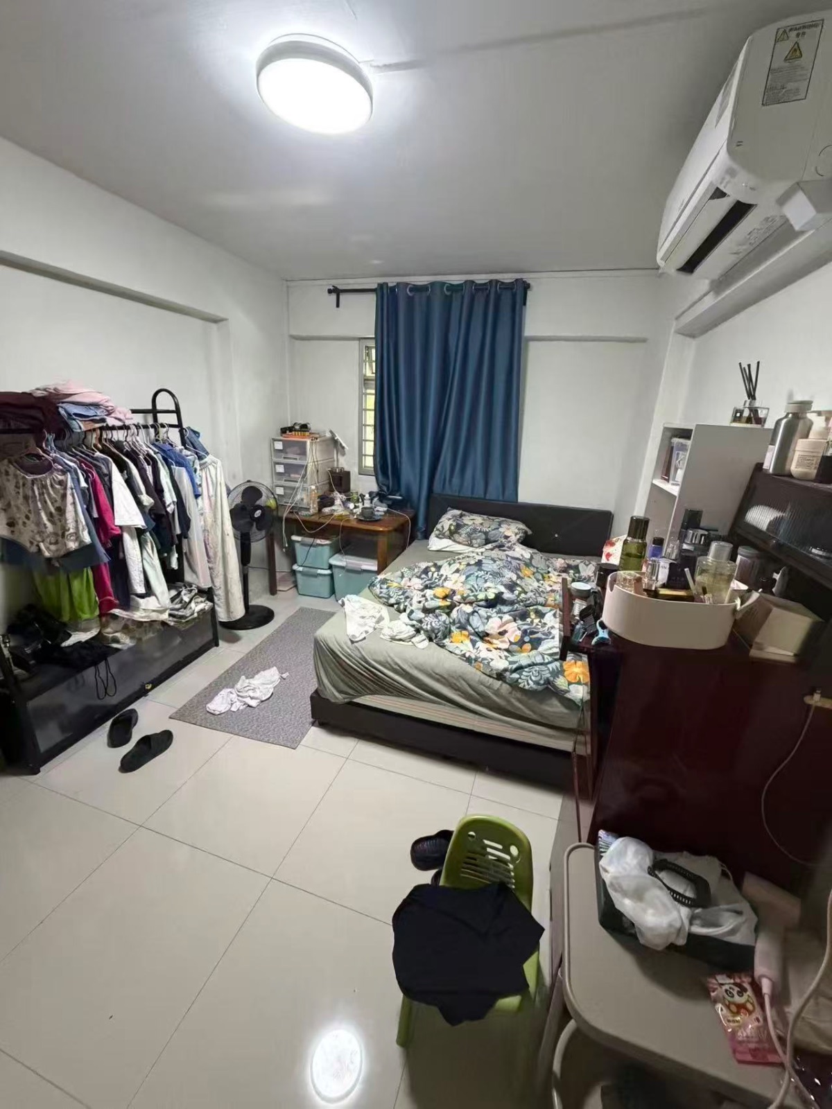 后港 普通房 · 近地铁 · 包水电 $1300