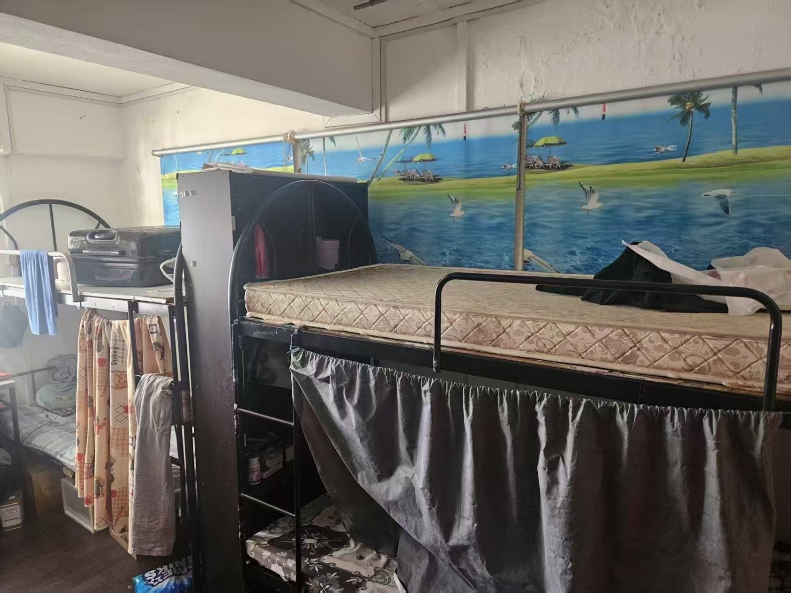 Boon Keng 文庆男床位服务业地址 小隔间550 · 可煮